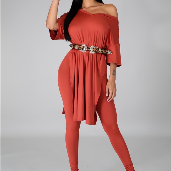 2 pc Set - Picture 3 of 4